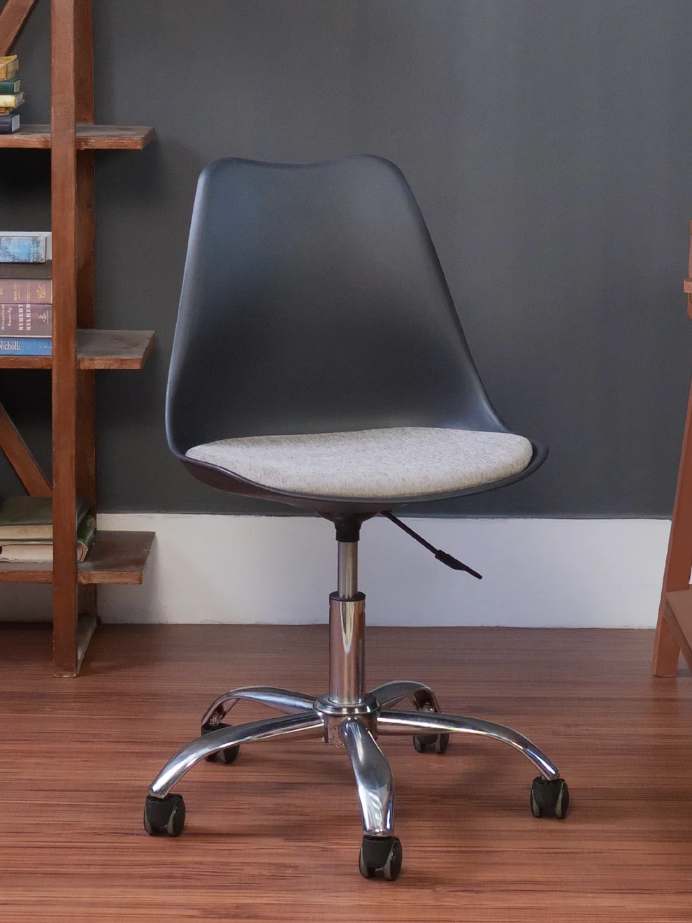 Classic Chair